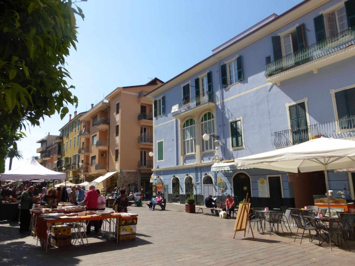 Le Torri Riviera Holiday Альбенга Экстерьер фото